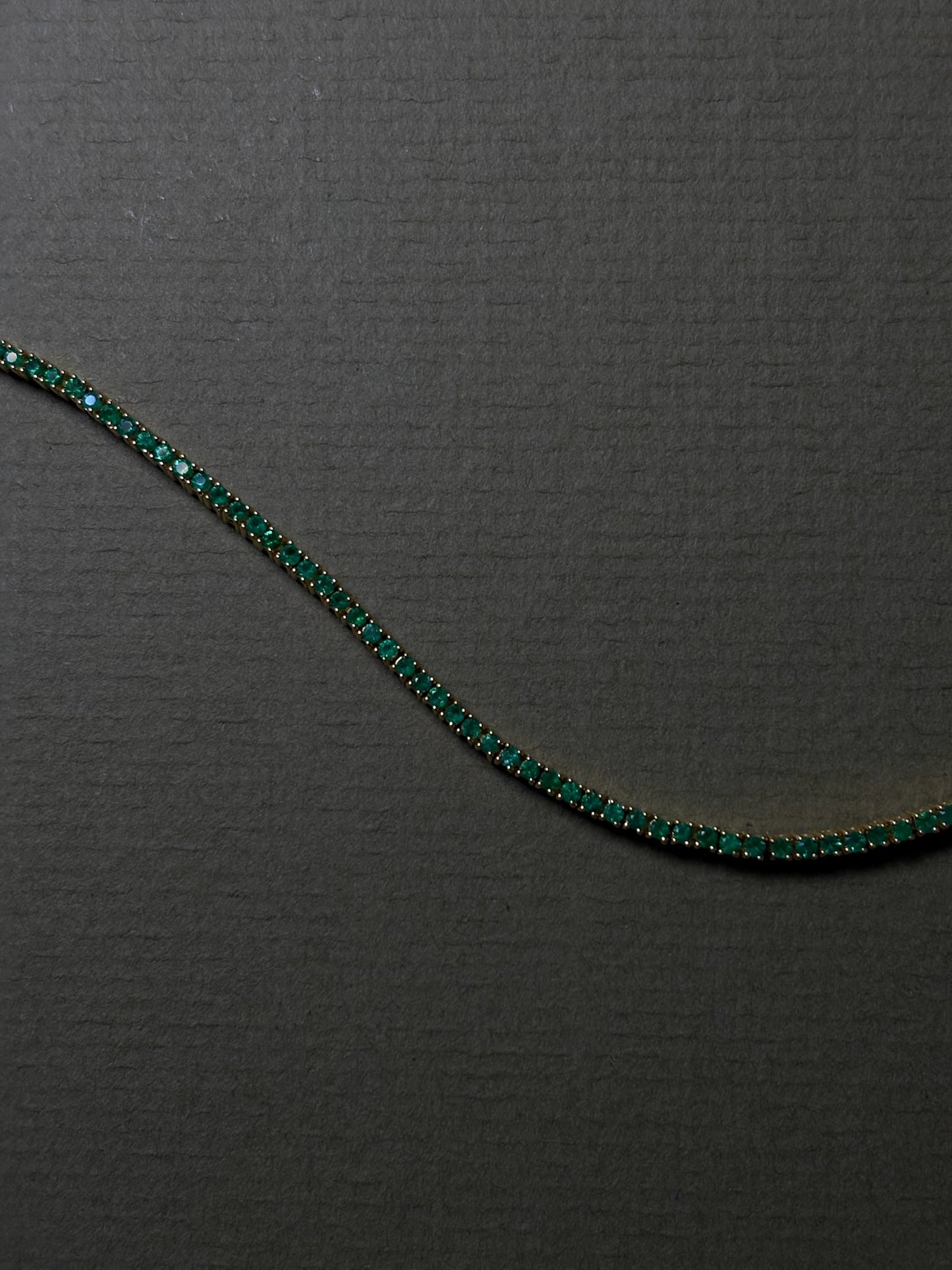 Grace Tennis Bracelet Emerald, Yellow Gold